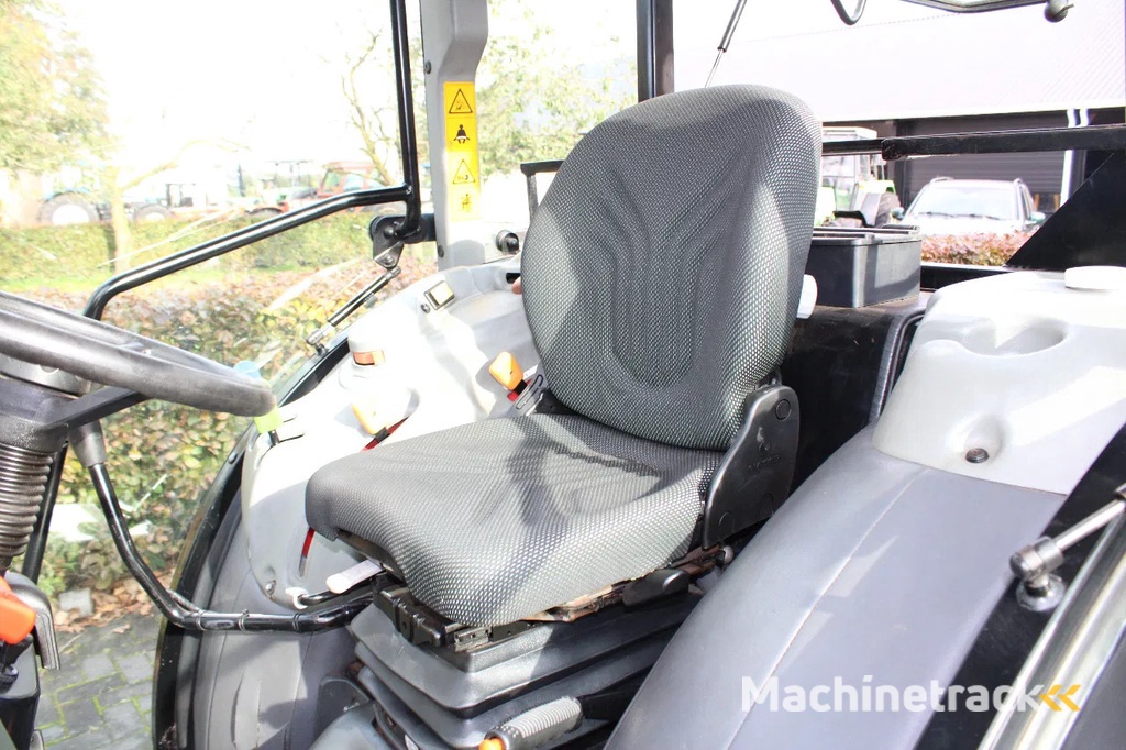 Massey Ferguson 3640 S