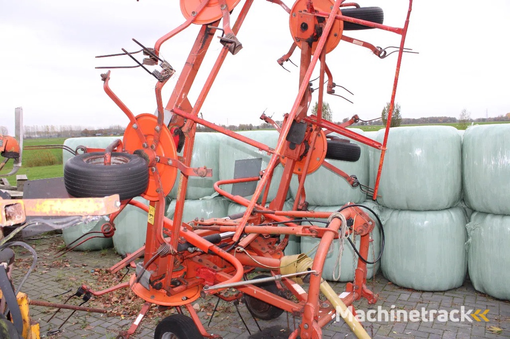 Fella 680 en diverse machines