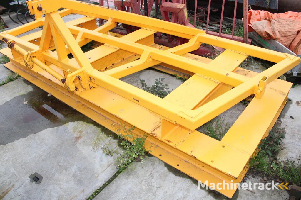 Fella 680 en diverse machines