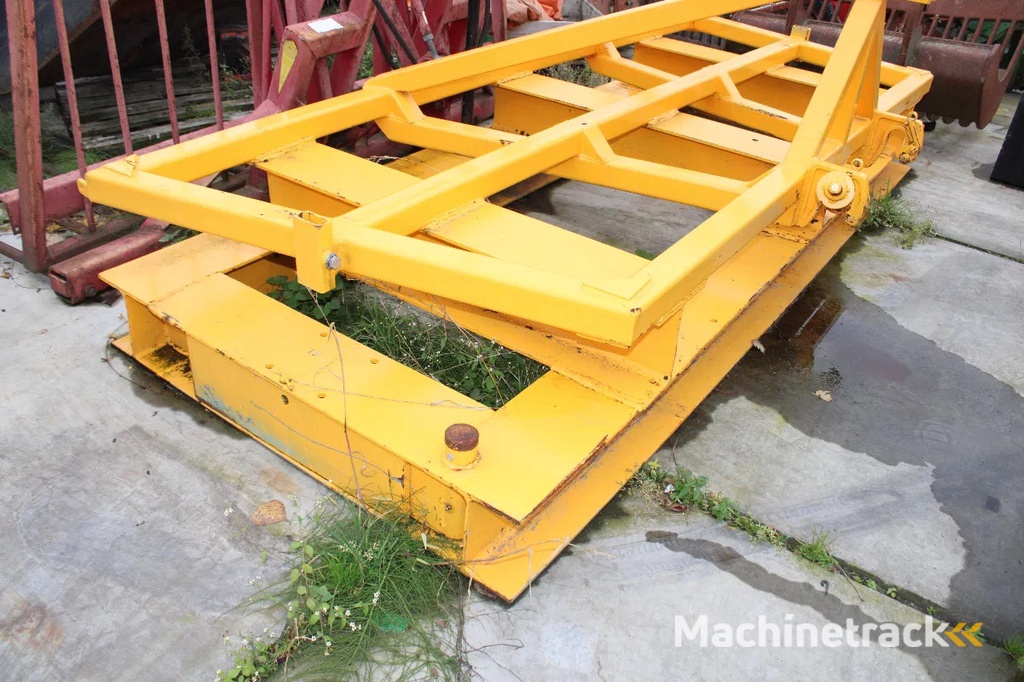 Fella 680 en diverse machines