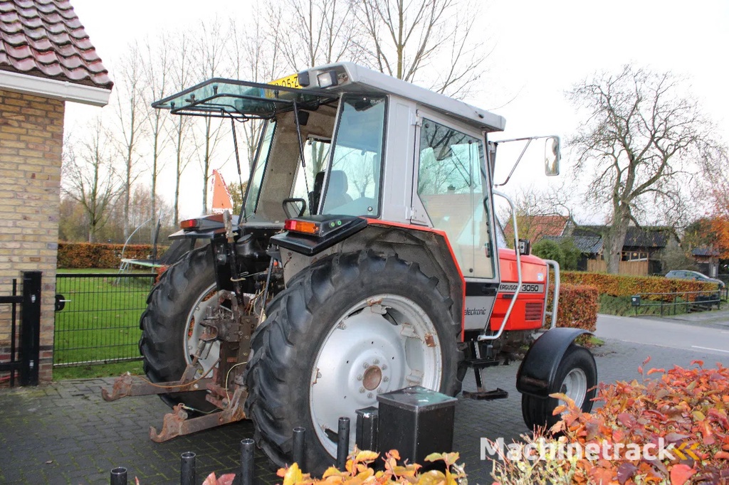 Massey Ferguson 3050