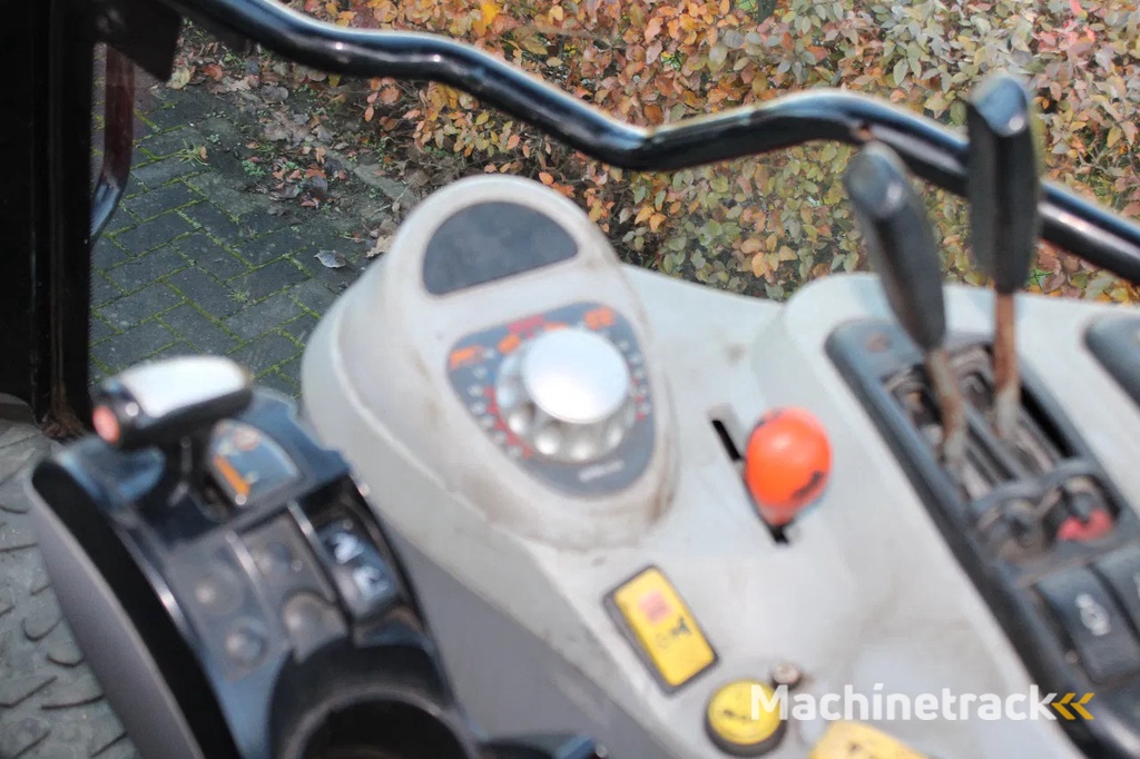 Massey Ferguson 6480