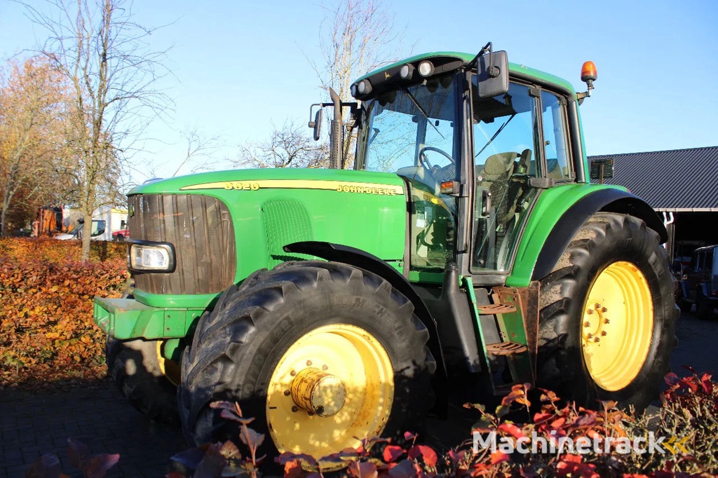 JOHN DEERE 6620