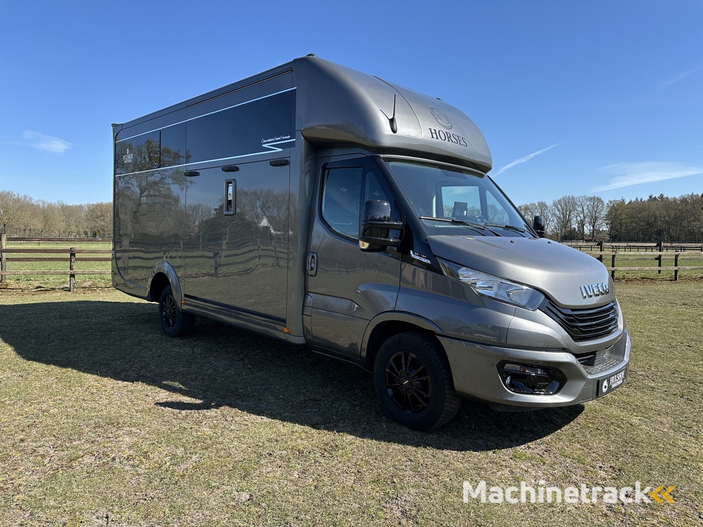 Iveco Daily 2-paards paardenvrachtwagen XXL 3.0l 180PK Automaat B-rijbewijs