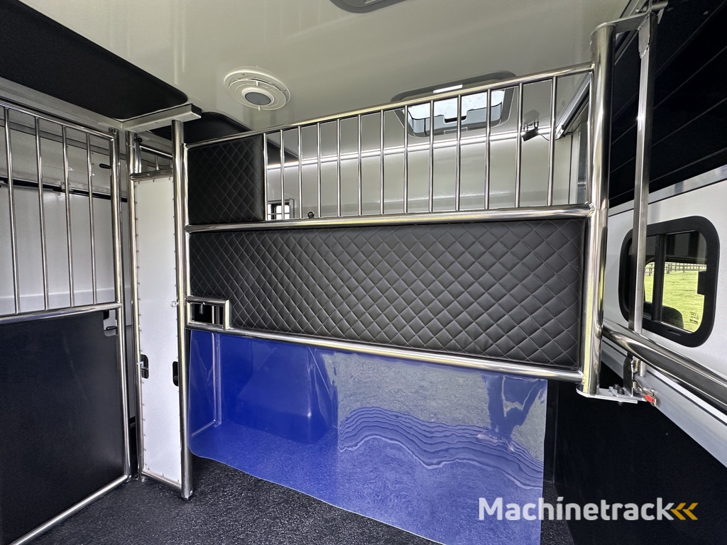 Mercedes-Benz Sprinter 317 AMG 2-paards paardenvrachtwagen B-rijbewijs