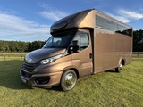 Miniaturansicht von Iveco Daily 2-paards paardenvrachtwagen LIVING 3.0l 180PK Automaat B-rijbewijs