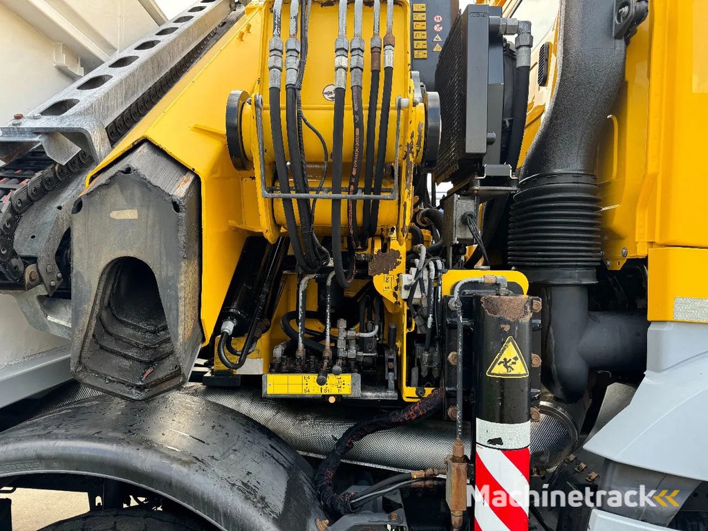 Mercedes-Benz Arocs 4448 8X4 + EURO 6 + FASSI F315 + REMOTE + KIPPER + STEERING AXLE