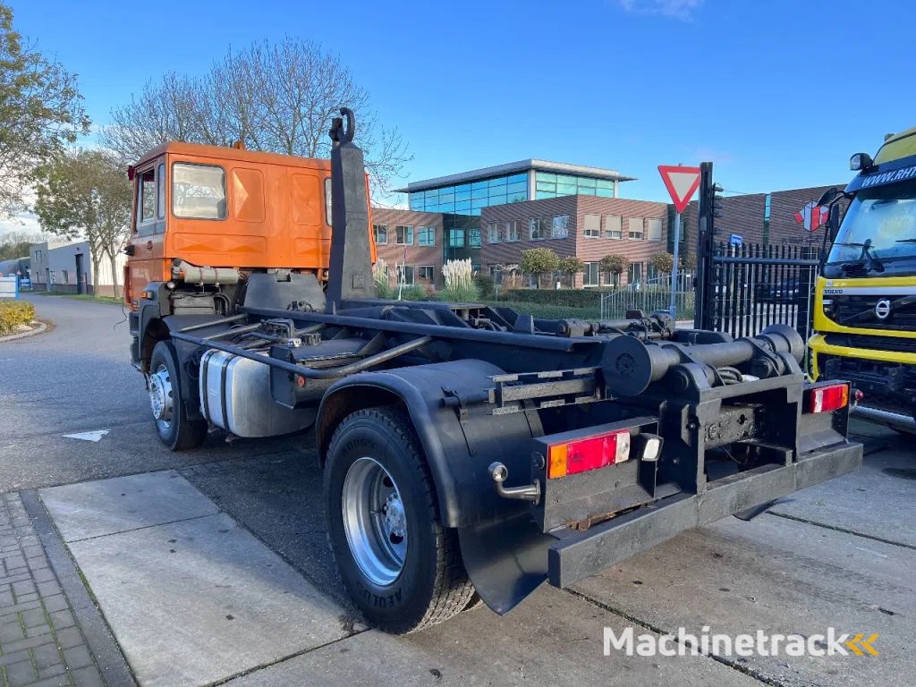 DAF 1900 TURBO 4X4 HOOKLIFT
