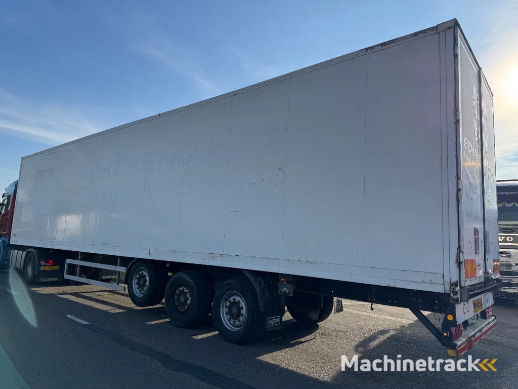 Hertoghs BOX TRAILER - 3 AXLE SAF 1 LIFT AXLE