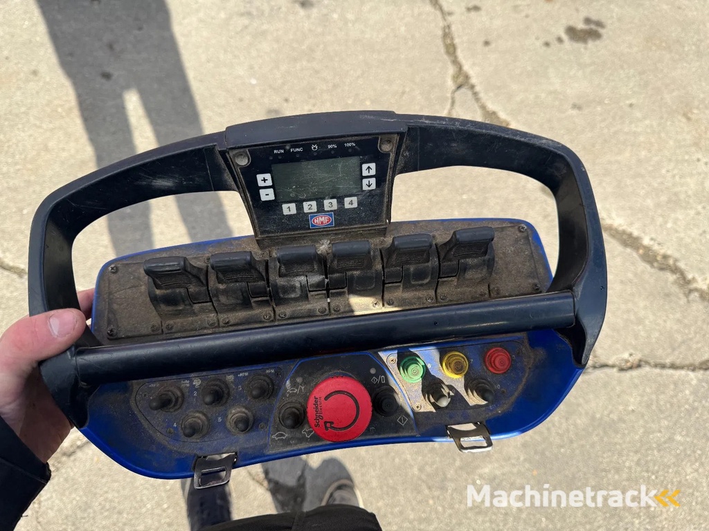 MAN TGA 35.440 8X2 - EURO 4 + HMF 2620K-RC 2018! + REMOTE + HYDRAUTO CABLE LIFT + LIFTING AXLE