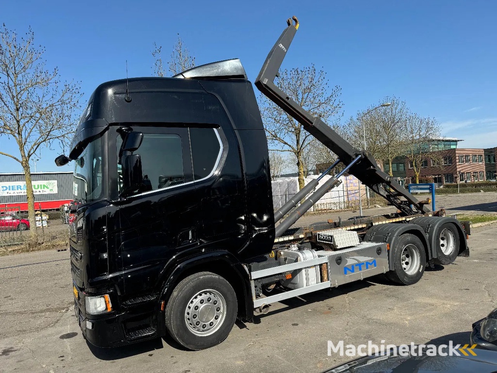 Scania R580 V8 6X2 VDL HOOK 20T RETARDER EURO 6 2 UNITS