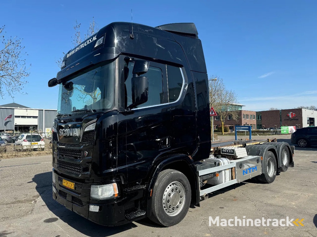 Scania R580 V8 6X2 VDL HOOK 20T RETARDER EURO 6 2 UNITS