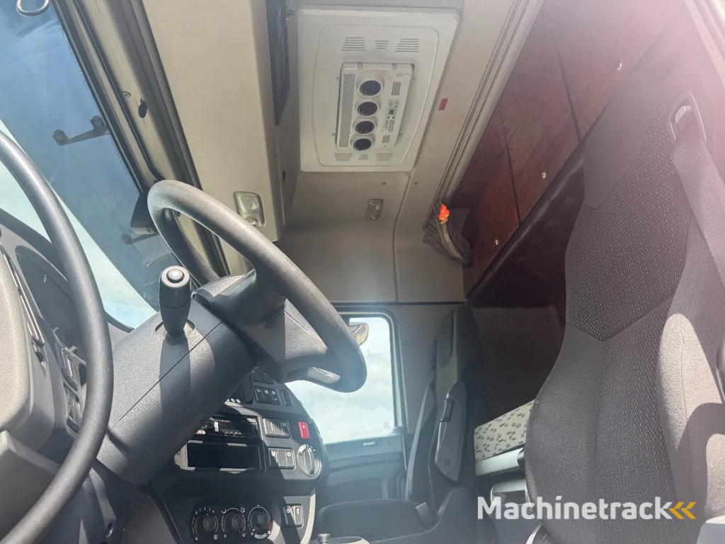 DAF XF 440 4X2 EURO 6 STANDKLIMA NIGHT LOCK