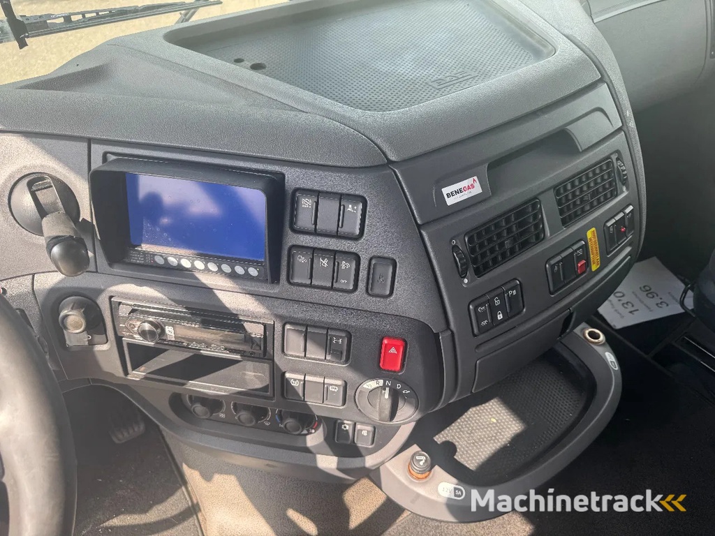 DAF XF 440 4X2 EURO 6 STANDKLIMA NIGHT LOCK