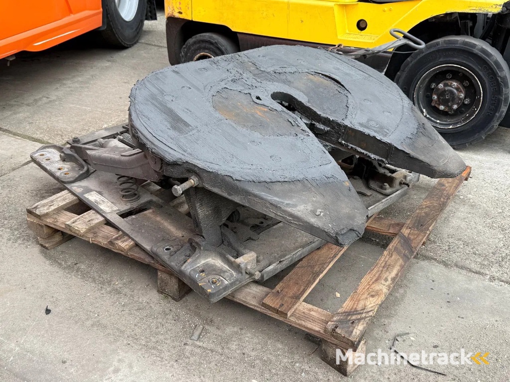 JOST HEFSCHOTEL / LIFTING DISH