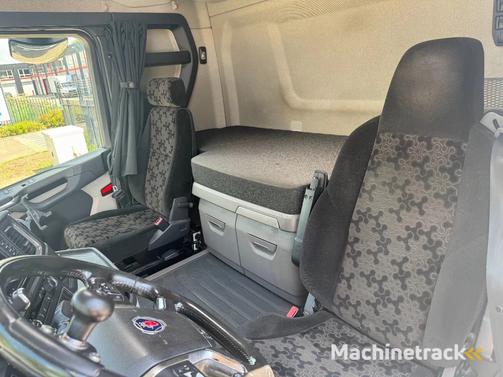 Scania R520 V8 NGS 6X4 EURO 6