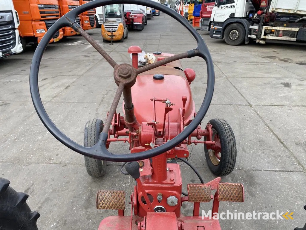 Farmall SUPER F.C. SUPER F.C. TRAKTOR