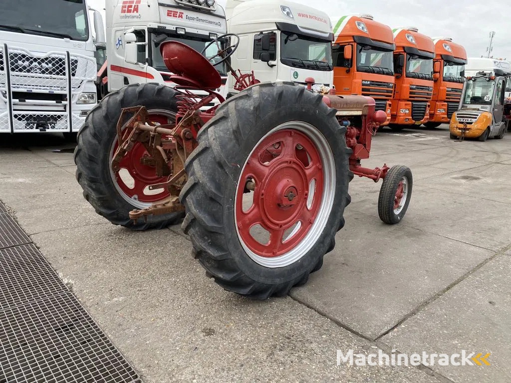 Farmall SUPER F.C. SUPER F.C. TRAKTOR