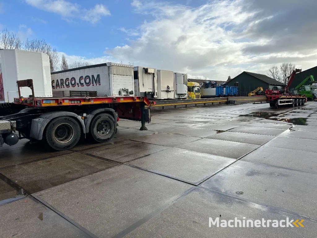 Goldhofer TRIPPLE EXTENDABLE , TOTALE 51 M 4 AXLE STEERING