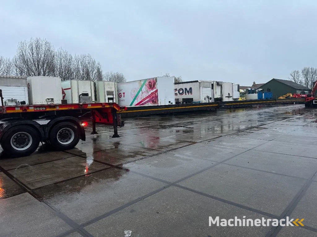 Goldhofer TRIPPLE EXTENDABLE , TOTALE 51 M 4 AXLE STEERING