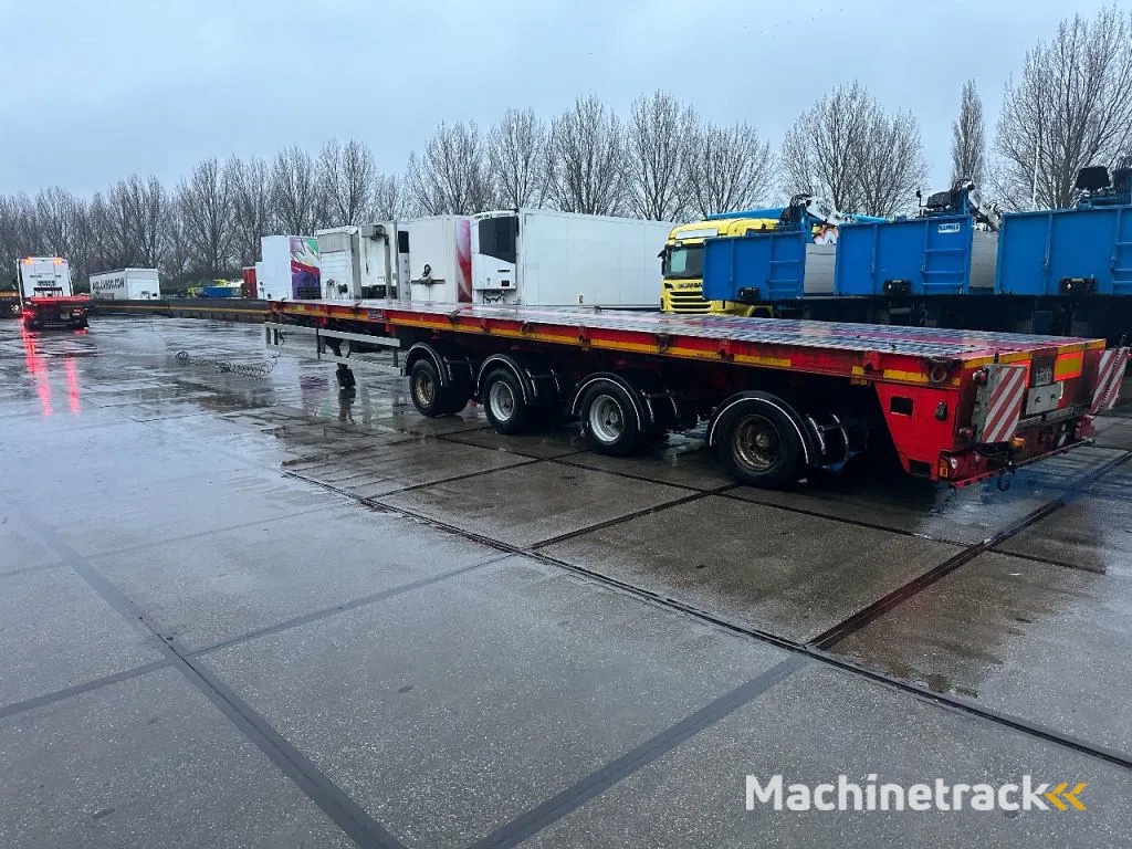 Goldhofer TRIPPLE EXTENDABLE , TOTALE 51 M 4 AXLE STEERING