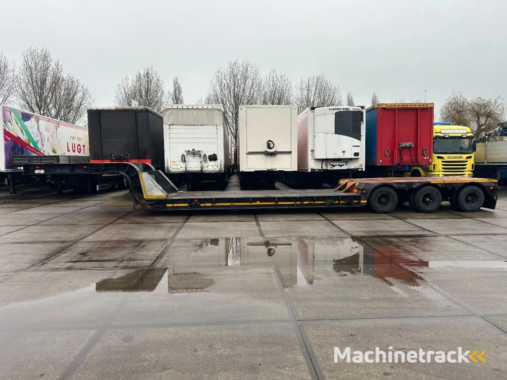 Nooteboom OSDBAZ-45VV, 3 AXLE STEERING, 3,6 M EXTENDABLE