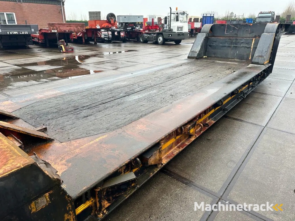 Nooteboom OSDBAZ-45VV, 3 AXLE STEERING, 3,6 M EXTENDABLE