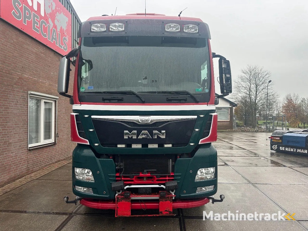 MAN TG 33-560 6X4 150 TON,  INTARDER