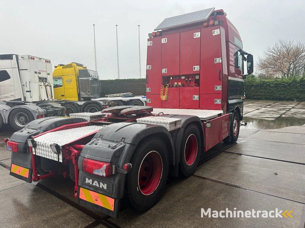 MAN TG 33-560 6X4 150 TON,  INTARDER