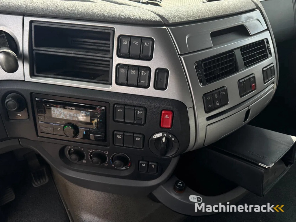 DAF XF 440 4X2 EURO 6 ADR