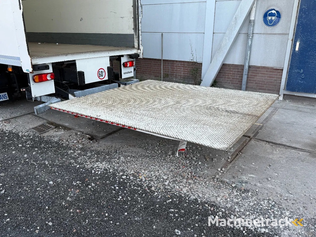 DAF CF 320 4X2 - EURO 6 - 19 TON + DHOLLANDIA