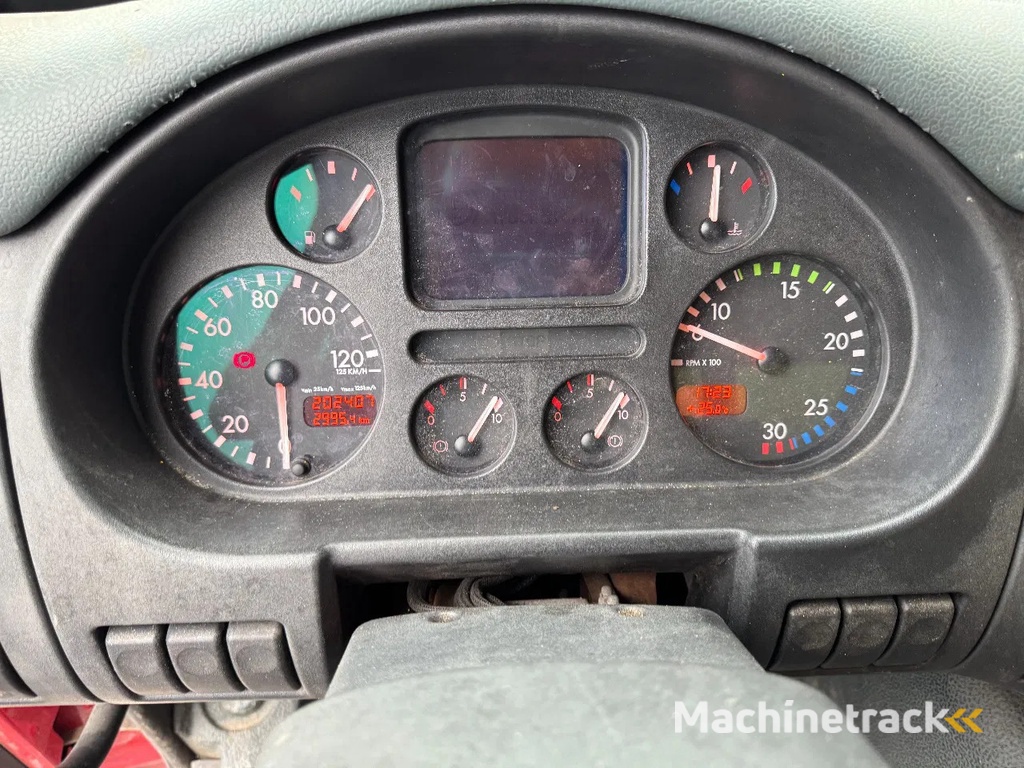 DAF CF 75.250 6X2 EURO 3 VACUUM CLEANER