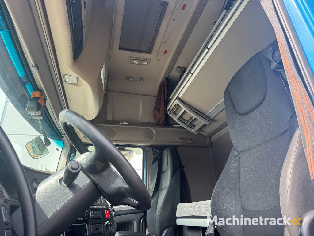 DAF XF 450 4X2 EURO 6 MEGA