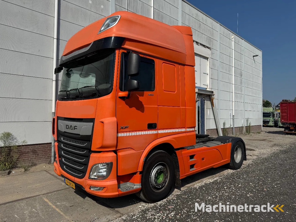 DAF XF 450 4X2 EURO 6 SKIRTS STANDKLIMA