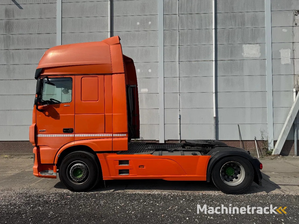 DAF XF 450 4X2 EURO 6 SKIRTS STANDKLIMA