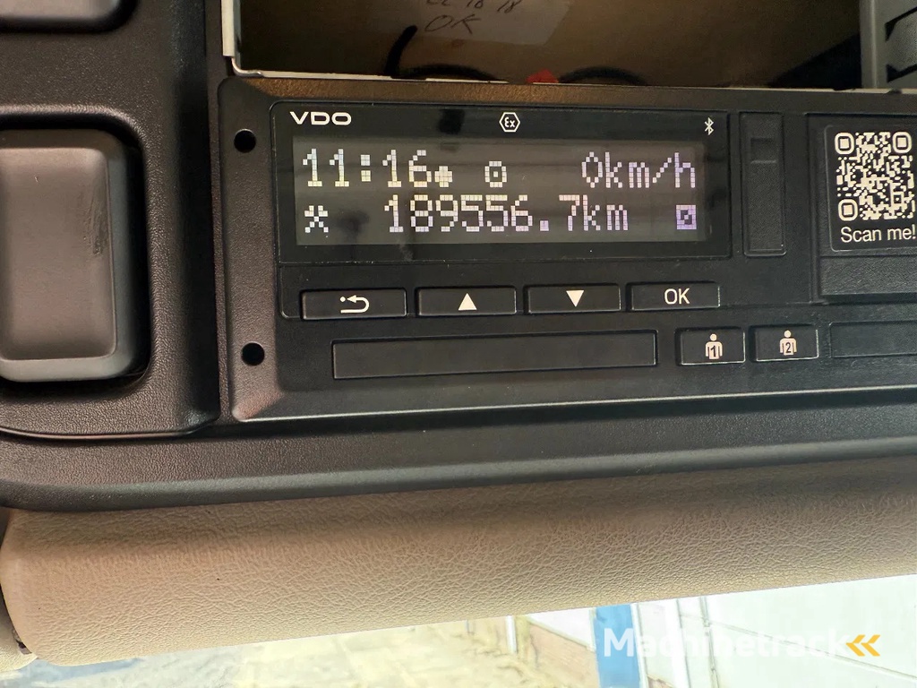 DAF XF 450 4X2 - EURO 6 SKIRTS STANDKLIMA