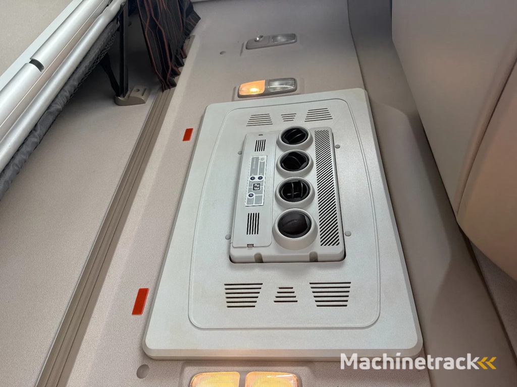 DAF XF 450 4X2 - EURO 6 SKIRTS STANDKLIMA