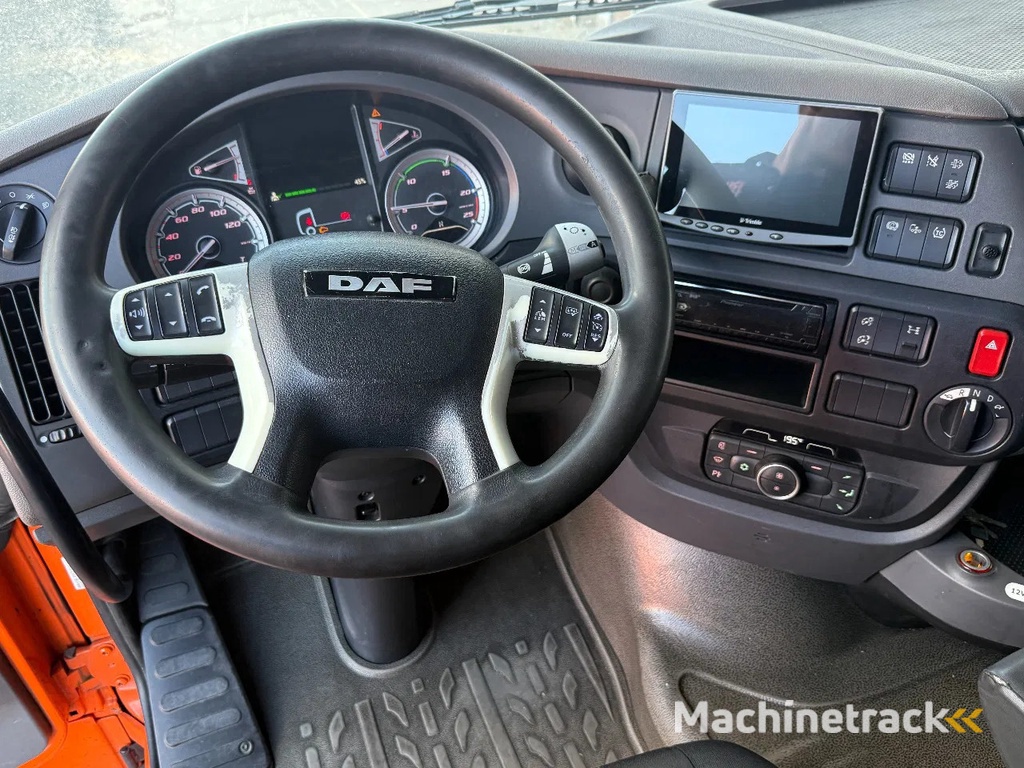 DAF XF 450 4X2 EURO 6 SKIRTS STANDKLIMA