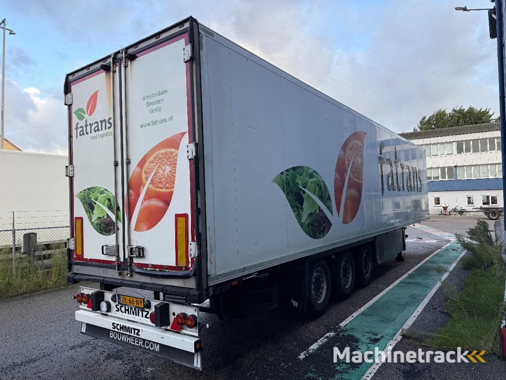 Schmitz Cargobull SKO24 + THERMOKING SLX 300 D&E