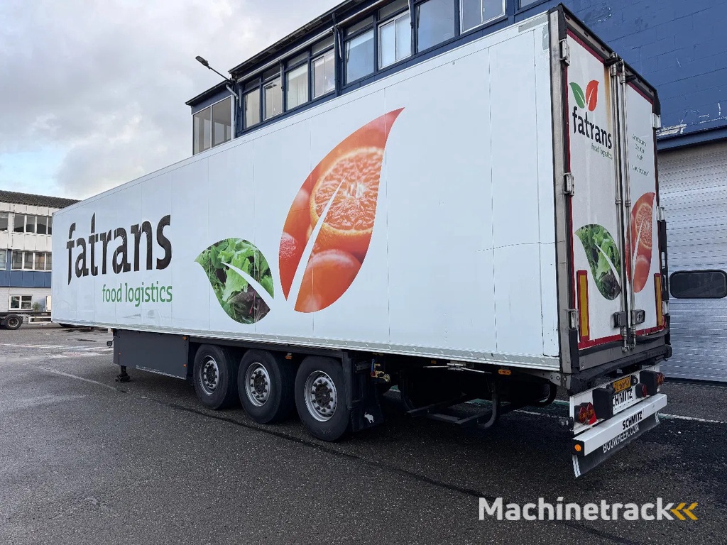 Schmitz Cargobull SKO24 + THERMOKING SLX 300 D&E