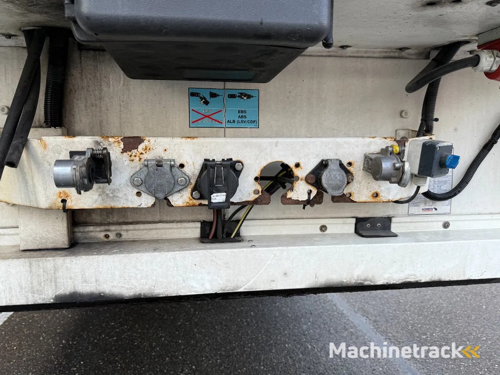 Schmitz Cargobull SKO24 + THERMOKING SLX 300 D&E