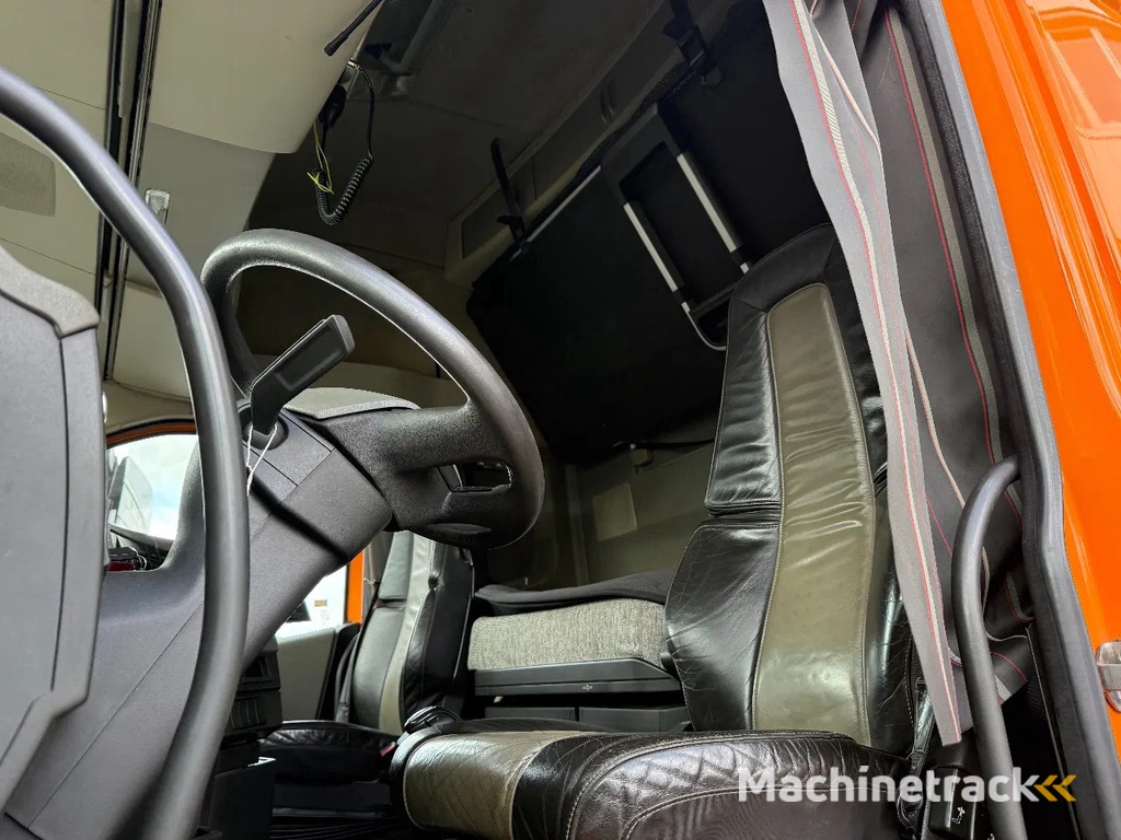 Volvo FH 540, 8X4, 490049 KM, INTARDER TUV 30-06-2026