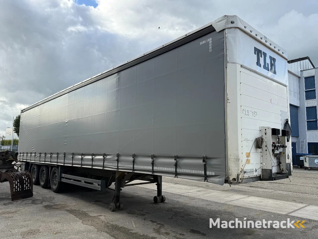 Schmitz Cargobull SCB*S3T - DISC BRAKES + SLIDING ROOF