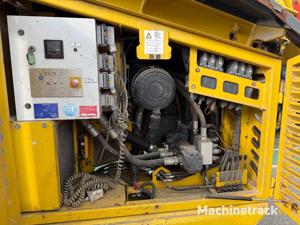 Keestrack NOVUM S175, DEUTZ ENGINE,
