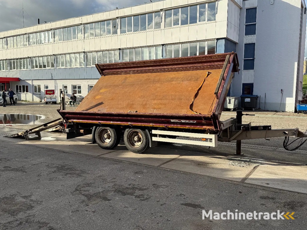 Müller-Mitteltal 2 AXLE + 3-SIDE TIPPER + RAMPS