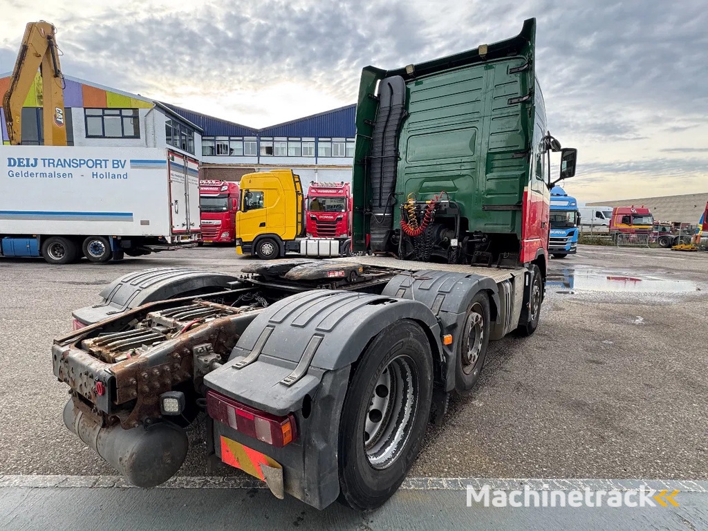 Volvo FH 6X2 LIFTING / STEERING AXLE