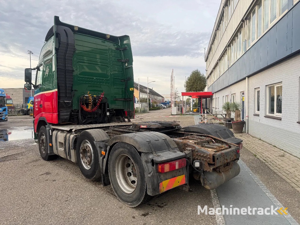 Volvo FH 6X2 LIFTING / STEERING AXLE