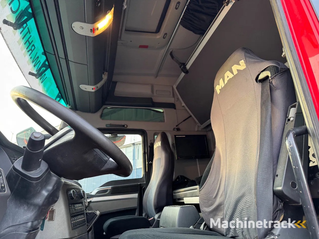 MAN TGX 41.540 8X4 RETARDER PTO HYDRAULICS HUB REDUCTION