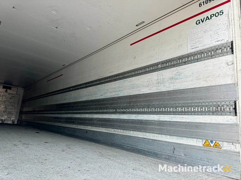 Schmitz Cargobull THERMO KING SLXE200 BPW AXLE