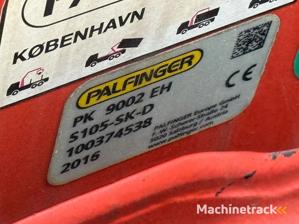 Scania G370 4X4 EURO 6 + 3-SIDE TIPPER + PALFINGER PK9002 + REMOTE